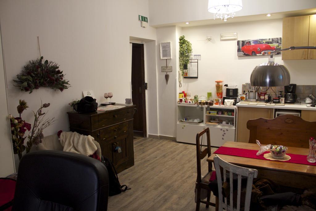 Gentes B&B Rome Bagian luar foto
